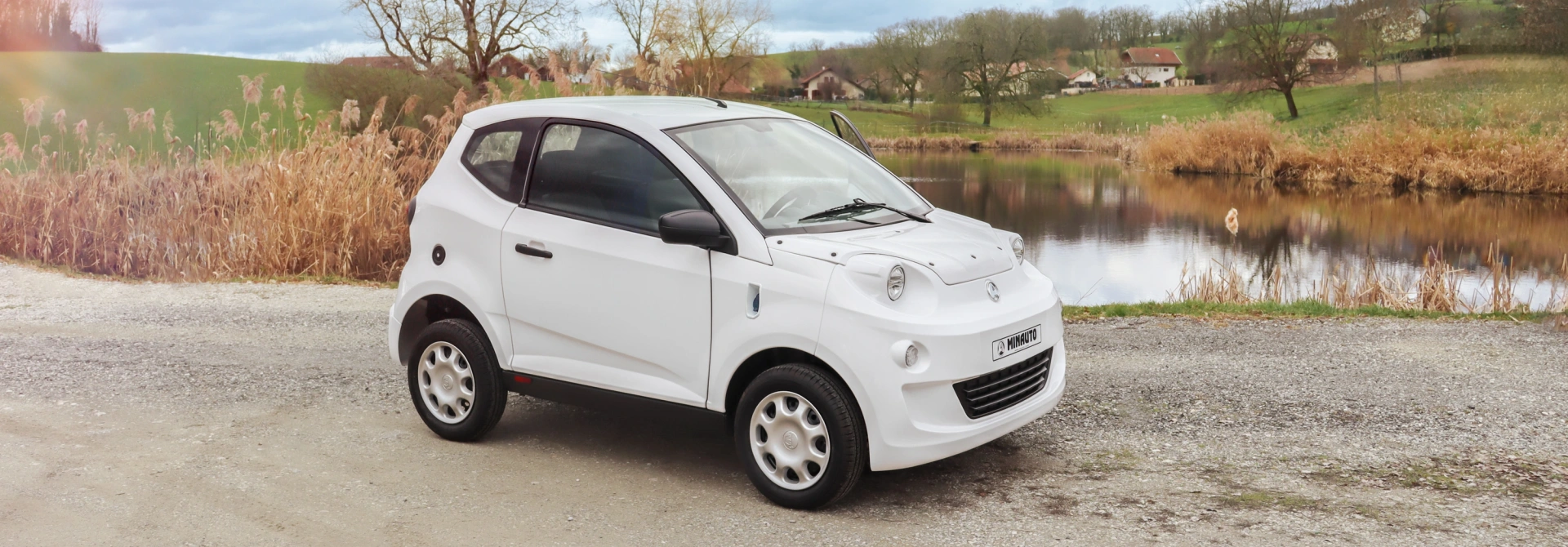 FEDEZZE FEL AZ UJ eMINAUTOT