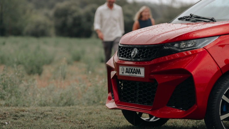 Aixam mopedaut&oacute;k e Coup&eacute; aa Photo 2.jpg