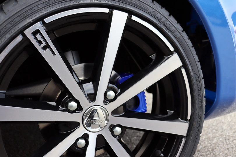 Aixam mopedaut&oacute;k Coup&eacute; CUTGTI_BLS_DTZ1.jpg